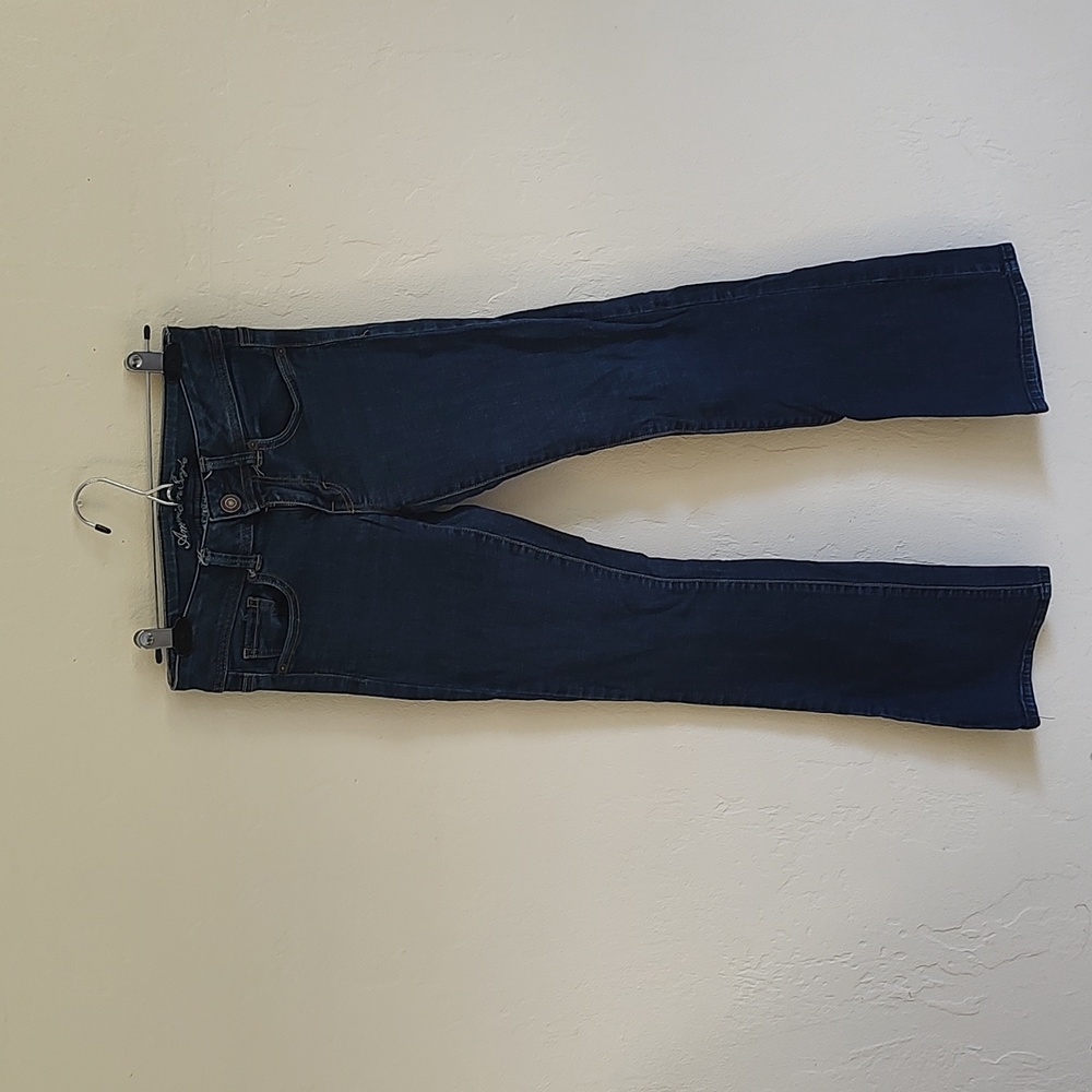 American eagle size 4 blue jean